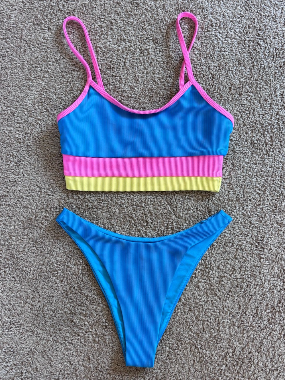 Beach Riot Bikini - Picture 2 of 7